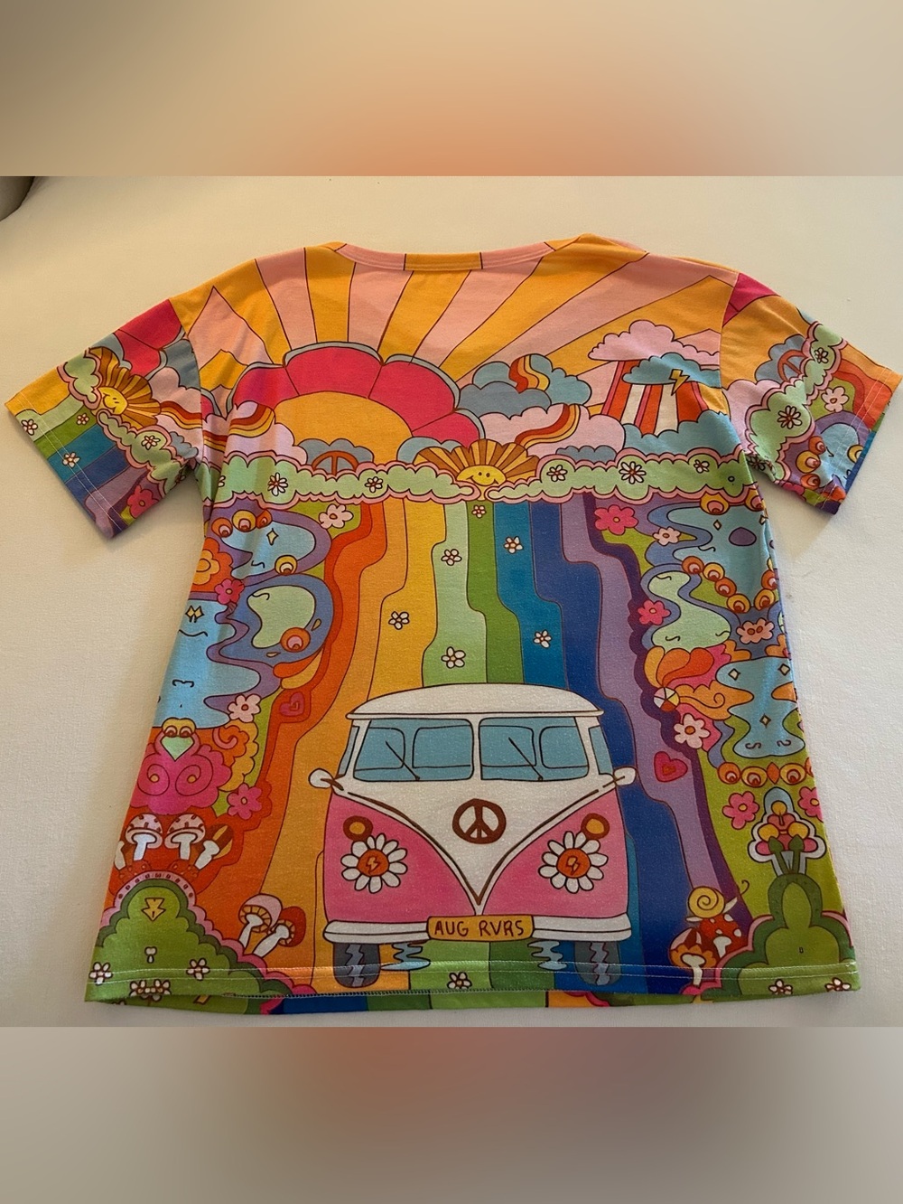 HUGE BUNDLE SALE! Colorful Hippie Van Graphic Tee - Multicolor LARGE - Picture 7 of 7